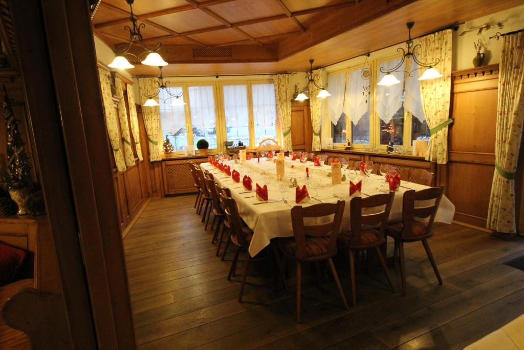 Hotel Krone Stuehlingen - Das Tor Zum Suedschwarzwald 外观 照片